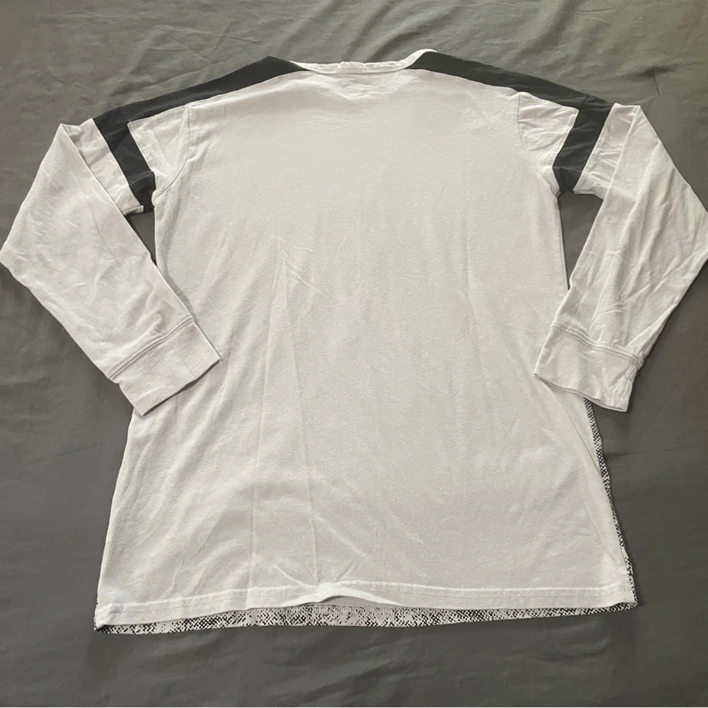 The children’s place boys graphic long sleeved t-shirt sz xxl